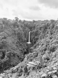 Sopoaga Waterfall – Vaiula Beach Fales TafaTafa Samoa