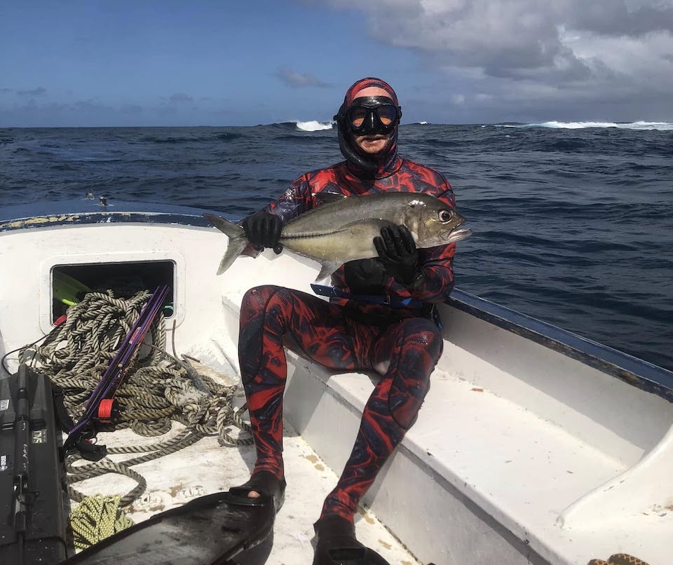 VBF_SPEAR_FISHING_SAMOA_960 VBF_SPEAR_FISHING_SAMOA_960